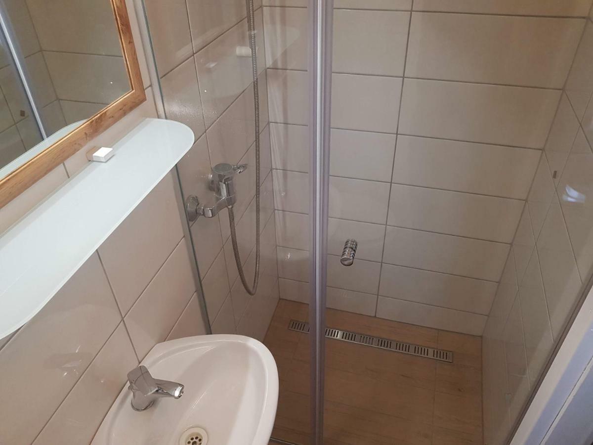 Apartment Lipar Preddvor Kültér fotó